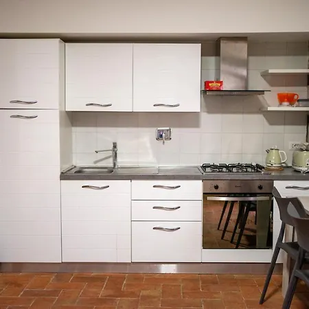 Al Borgo - Tenuta Borsari * Фраскати