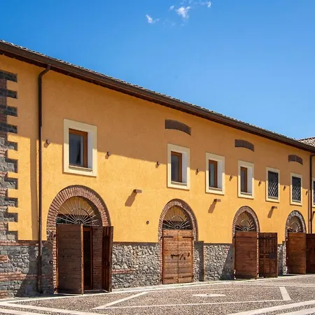 Al Borgo - Tenuta Borsari * Фраскати