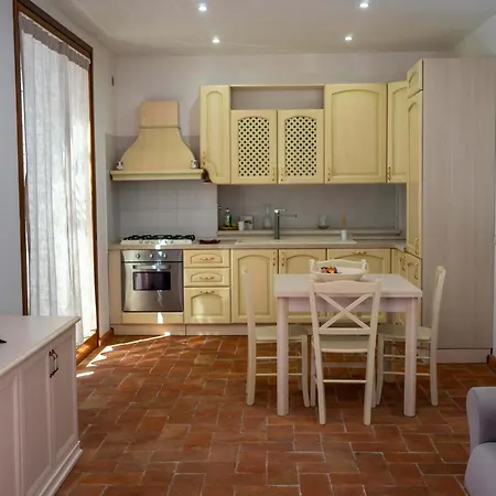 Al Borgo - Tenuta Borsari * Фраскати