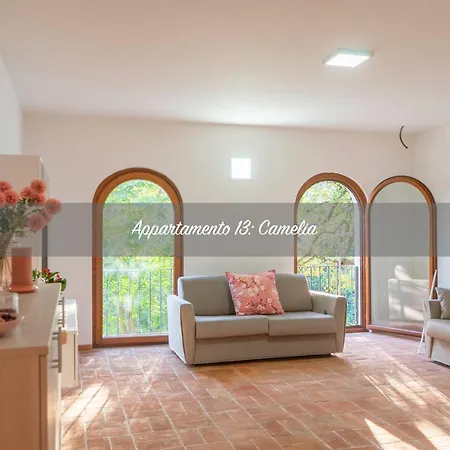 Al Borgo - Tenuta Borsari * Фраскати
