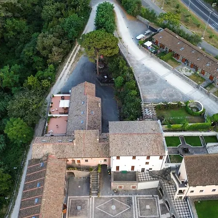 Bed & Breakfast Al Vecchio Mulino Di 3*